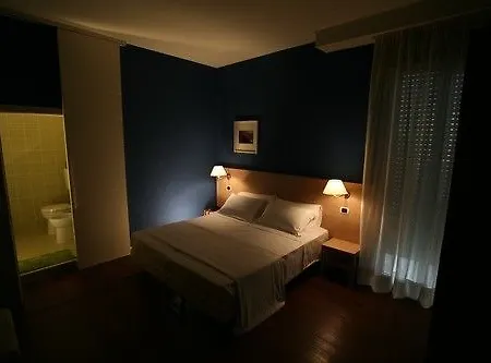 Al Nuovo Porto 3* 벨레지아아지마리나